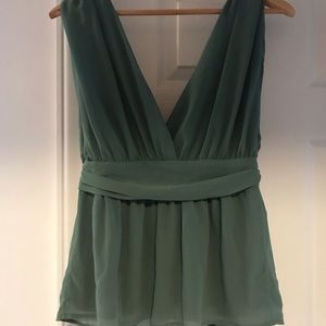 Lulus green top